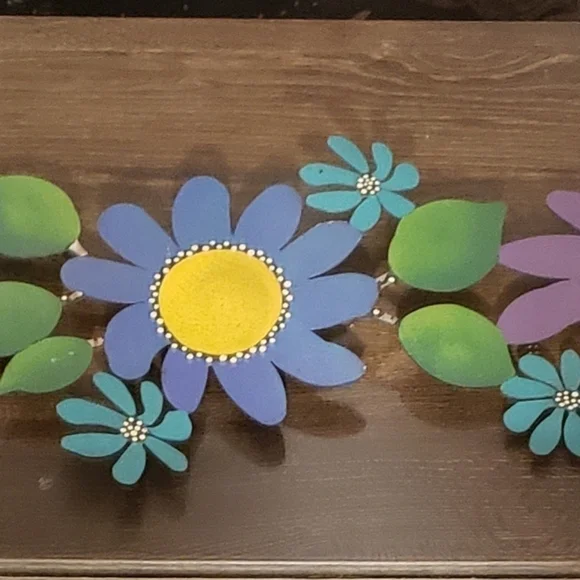 46" x 12" Metal wall decor - Picture 5 of 5
